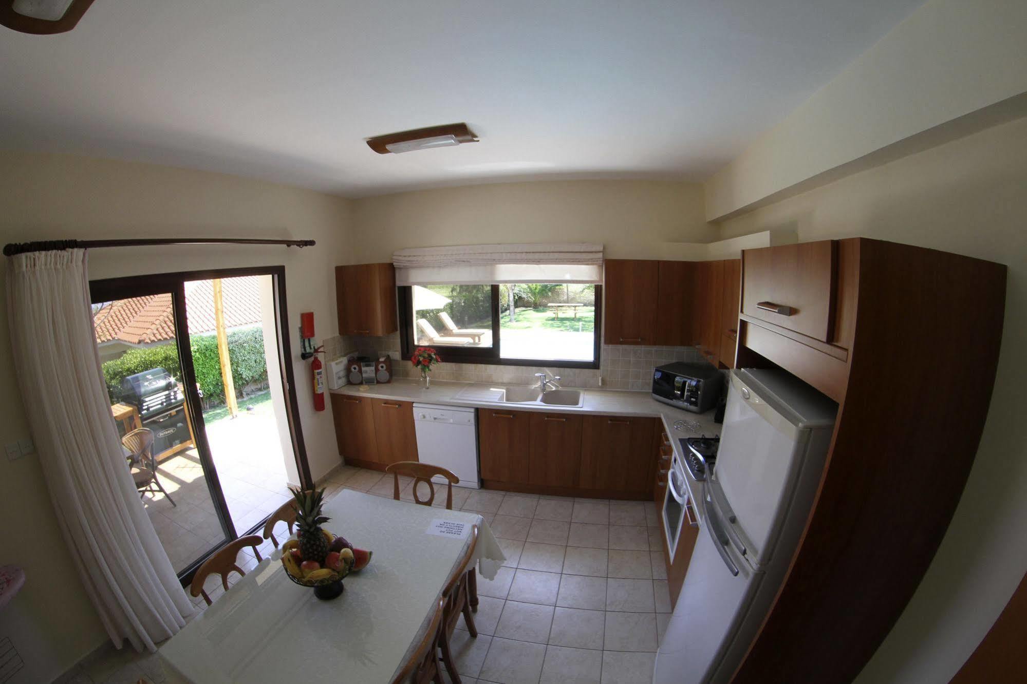 Eve Pissouri Rozaki Villa Exteriör bild
