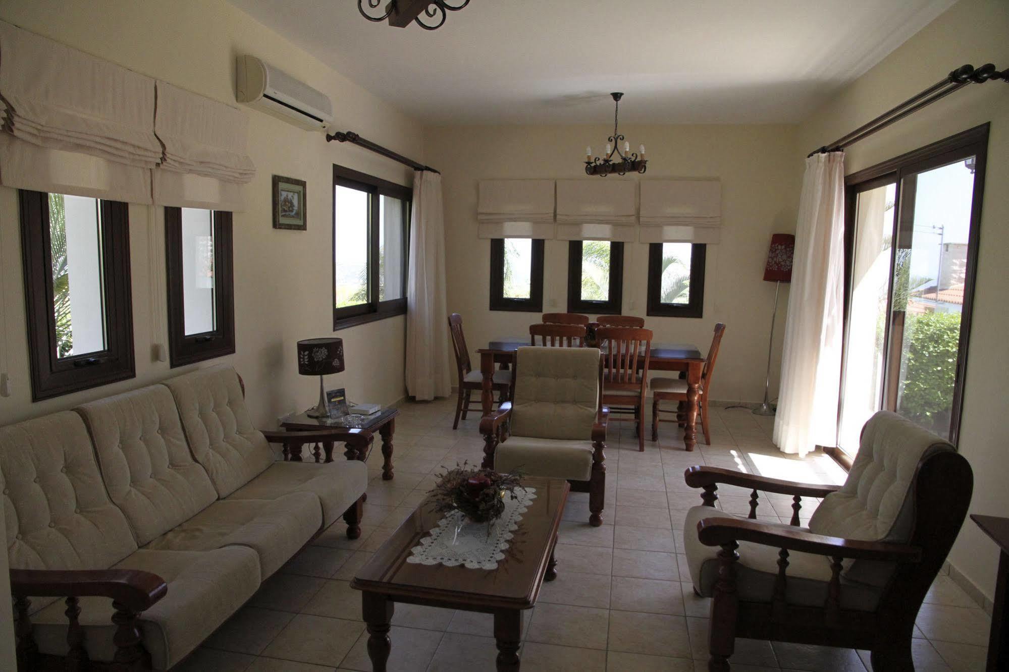Eve Pissouri Rozaki Villa Exteriör bild